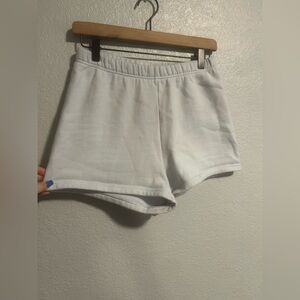 Aritzia TNA cozy af fleece shorts